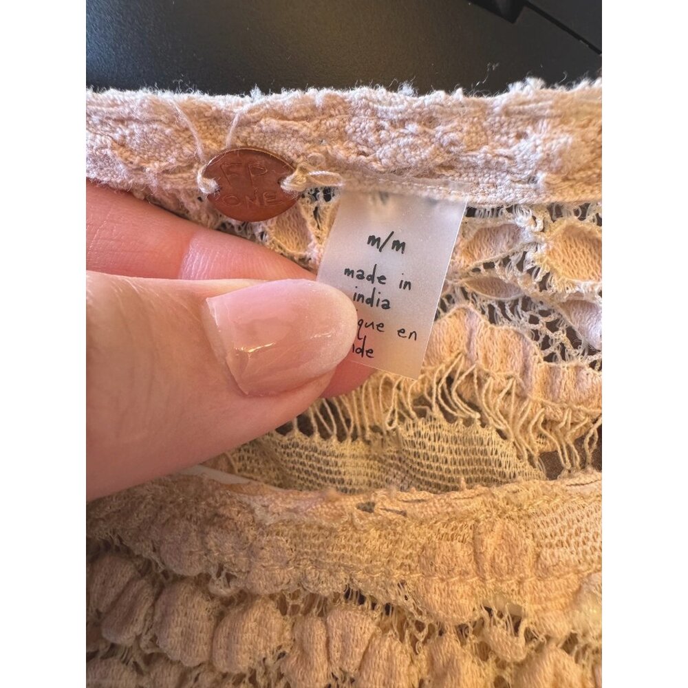 Free People Angelina Lace Size M Stretchy Peach NWOT $68 - Picture 3 of 16